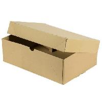 Kartonové a dřevěné krabice
